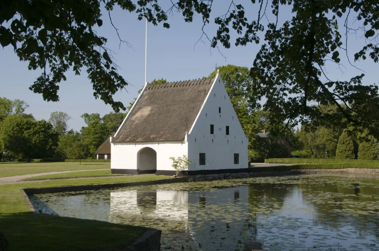Gyldensteen, Denmark